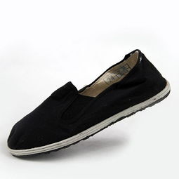 潮流鞋履與服裝批發 迷彩鞋、布鞋、休閑皮鞋及服裝一站式采購指南